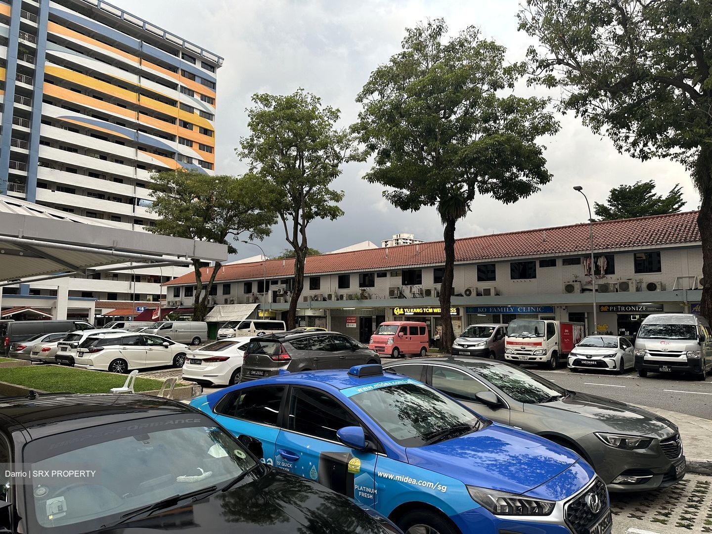 Upper Boon Keng Road (D14), Shop House #593209411